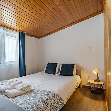 Διαμέρισμα Wake Up With The Sea Breeze- House With Pool Ap1 *