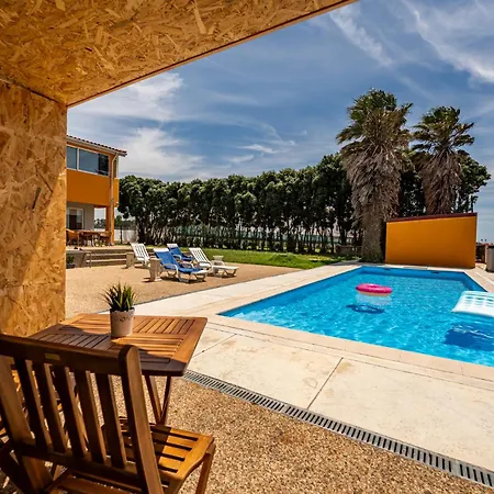 Wake Up With The Sea Breeze- House With Pool Ap1 Lavra