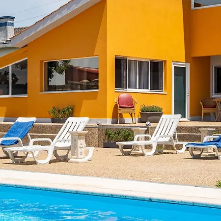 Wake Up With The Sea Breeze- House With Pool Ap1