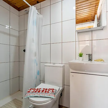 Wake Up With The Sea Breeze- House With Pool Ap1 Appartement Lavra