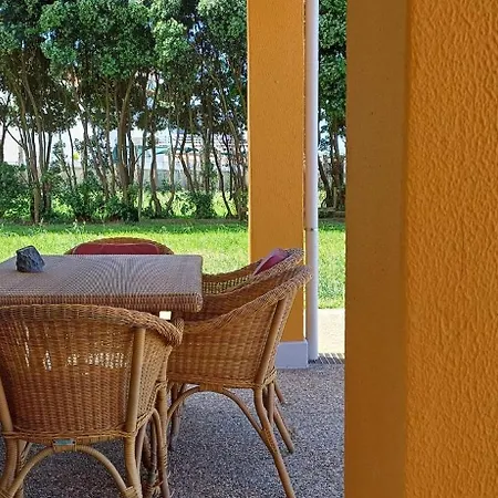 Wake Up With The Sea Breeze- House With Pool Ap1 Apartman Lavra