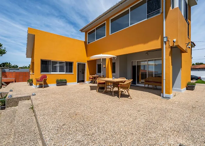 Wake Up With The Sea Breeze- House With Pool Ap1 Appartement